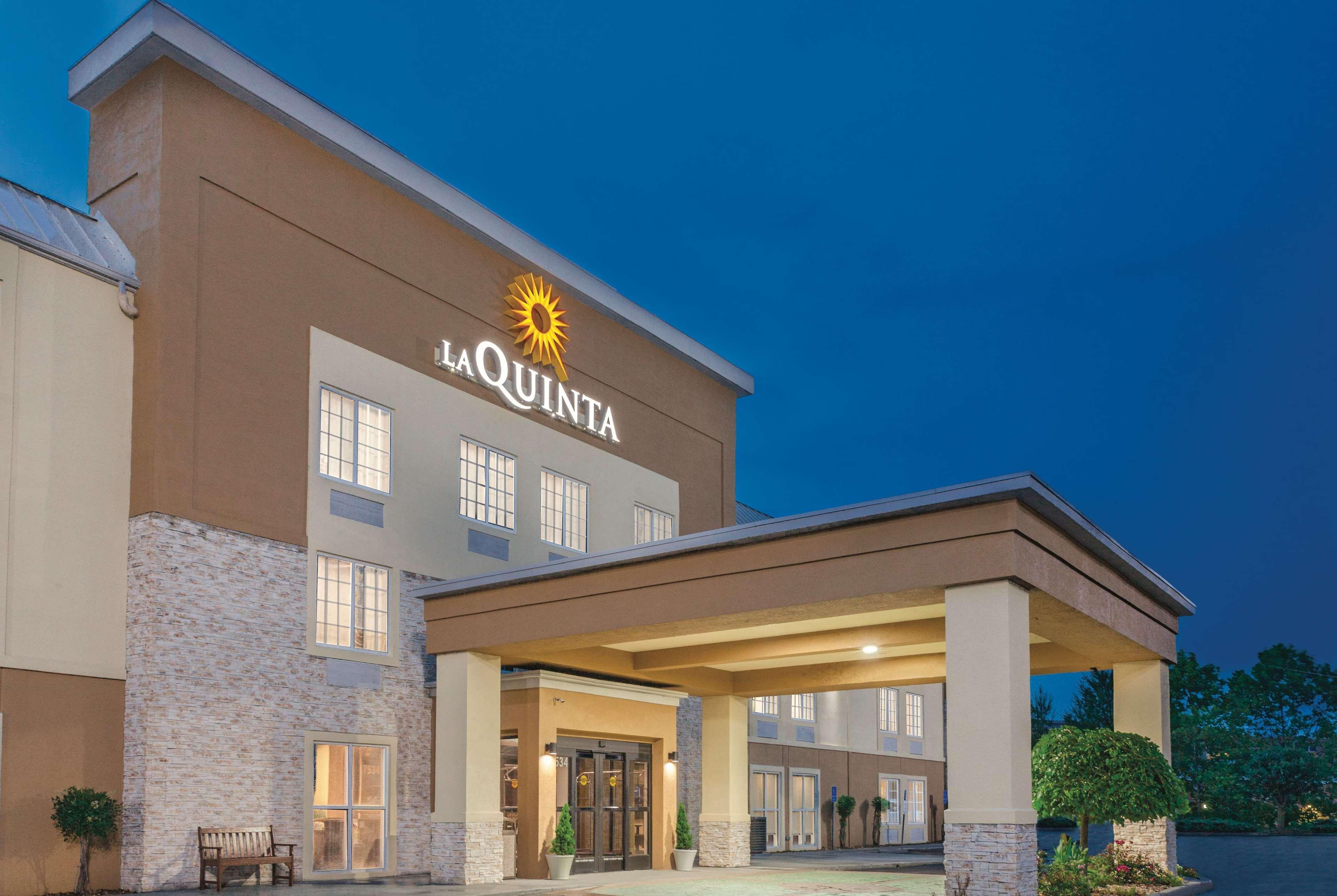 La Quinta By Wyndham Knoxville North I-75 Powell Exterior photo